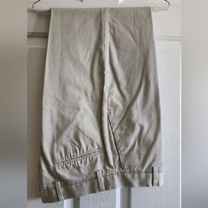 Dockers Men's Tan Chinos Size 33x30